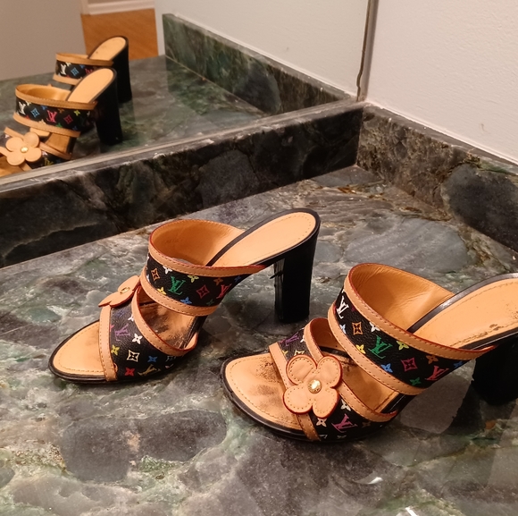 Authentic Louie Vuitton 80s Multicolored Monogram Slip-on Flower Sandals - Picture 2 of 4